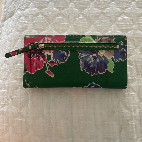 Kate Spade Wallet - Picture 3 of 5